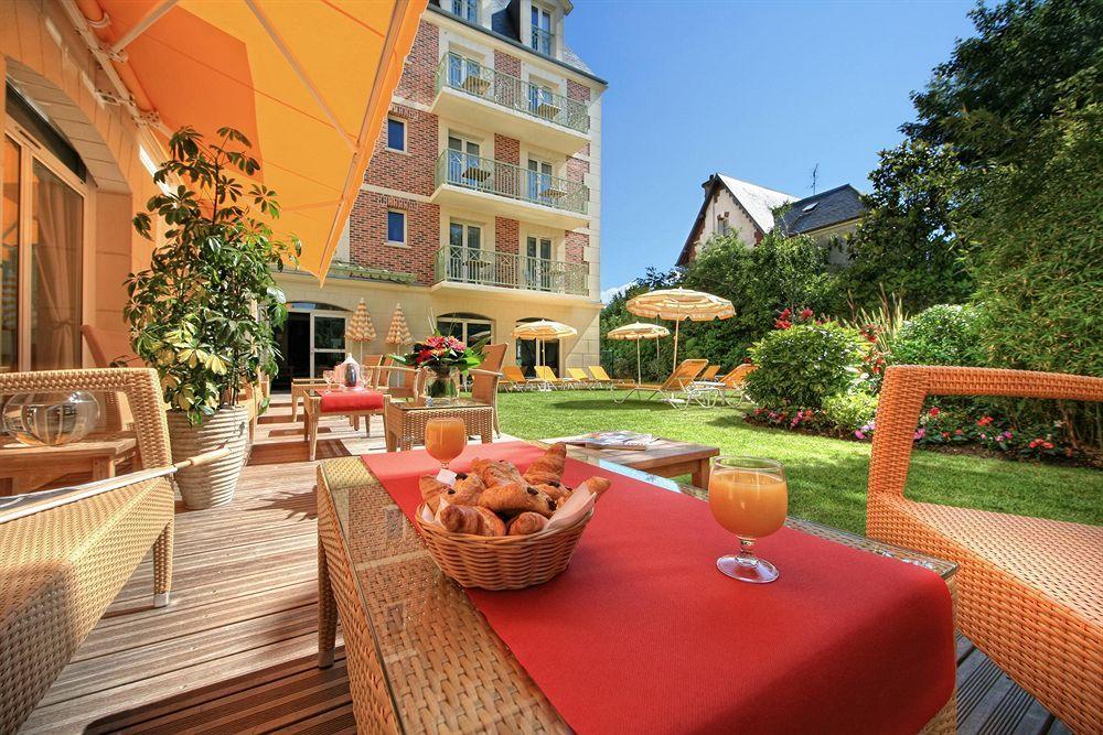 Aparthotel La Closerie & 4*