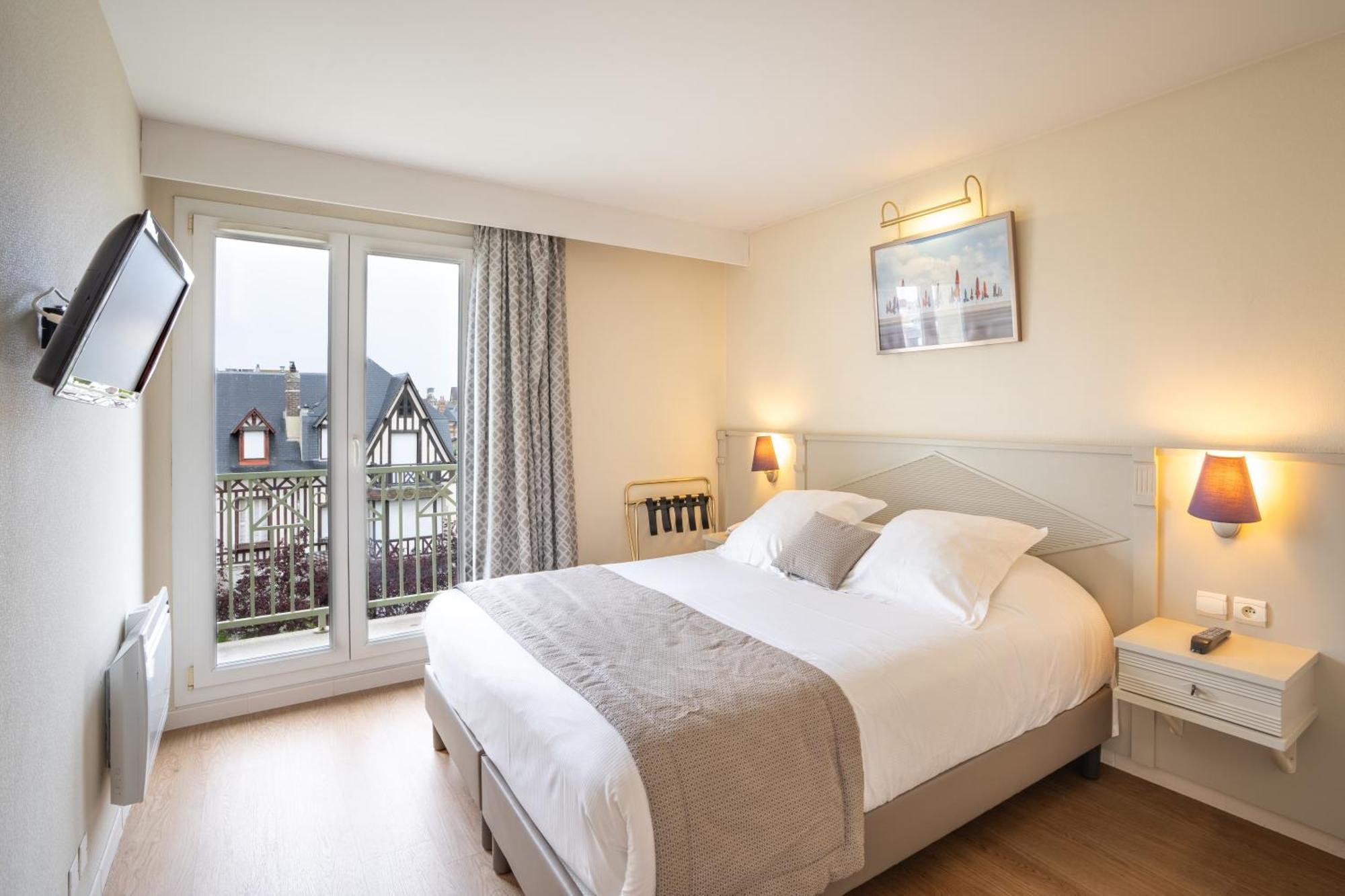 Aparthotel La Closerie & 4*