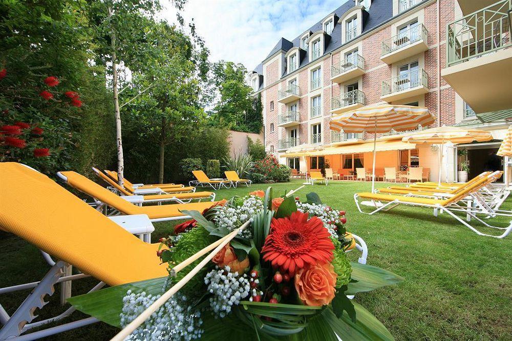 La Closerie & Aparthotel